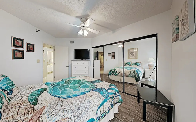 photo 4 of 24770 Perdido Beach Blvd Condo Unit 1005 3 Bedrooms 2 Bathrooms Condo