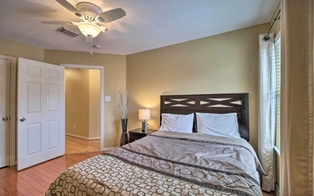 photo 5 of 2,500 Sq Ft Townhome - Walk to Central River Oaks!
