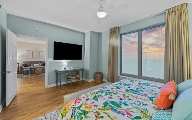 photo 4 of 2507 Margate - 4 bedroom ocean front condo - 4 Condo