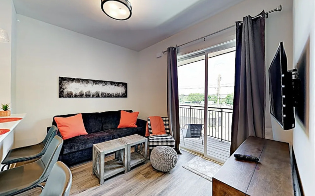 photo 4 of 2519 Nashville (1655-164367) - 1 Br Apts
