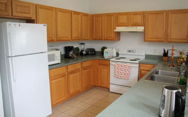 photo 5 of #27 Large Family Friendly Home w/ Pool - Five Bedroom