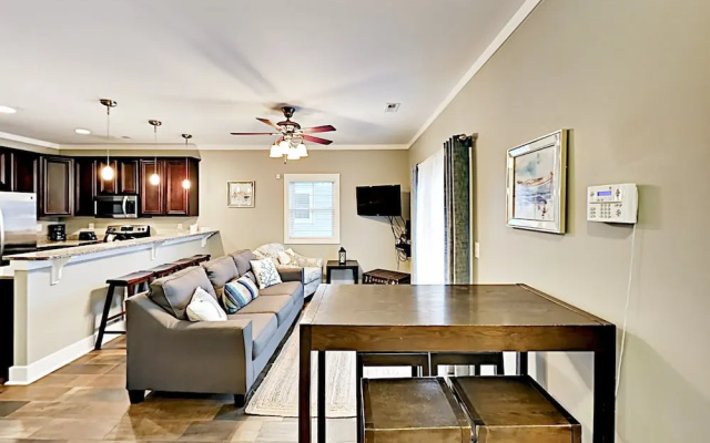 photo 3 of 2724 Kashton Dr Home 4 Bedrooms 2.5 Bathrooms Home