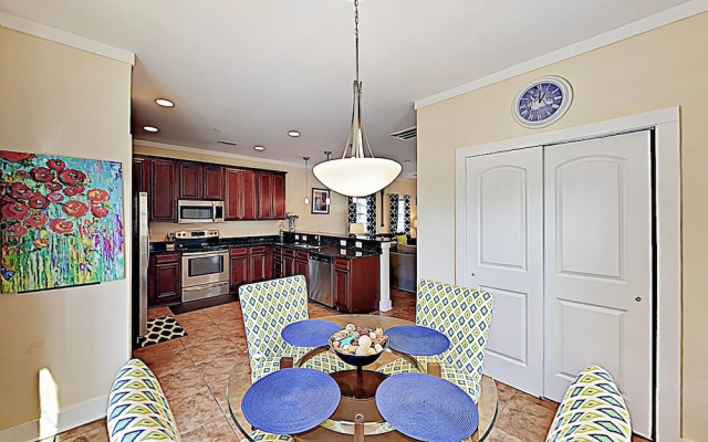 photo 3 of 2732 Kashton Drive Home 3 Bedrooms 2.5 Bathrooms Home