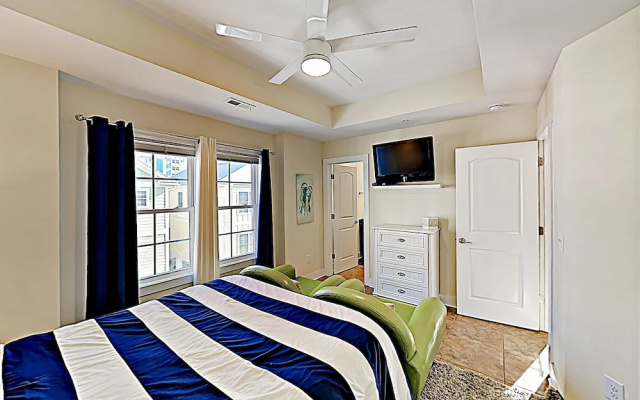 photo 5 of 2732 Kashton Drive Home 3 Bedrooms 2.5 Bathrooms Home