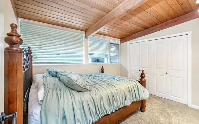 photo 4 of 27607 10th Ave S Home 4 Bedrooms 2 Bathrooms Home