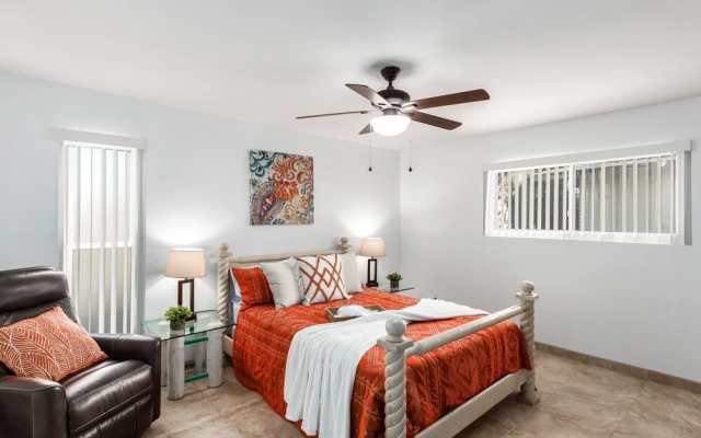 photo 5 of 29th Phoenix 4 Bedroom Home by Redawning
