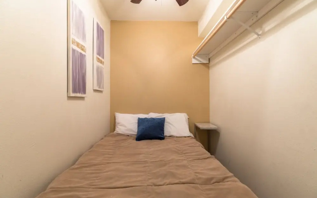 photo 4 of Stay Together Suites | Center Strip APT