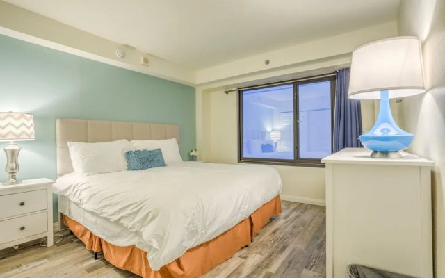 photo 5 of Stay Together Suites | Strip Condominium