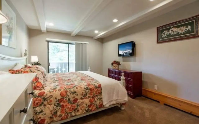 photo 2 of Condo with Outdoor Heated Pool and Free WiFi by RedAwning