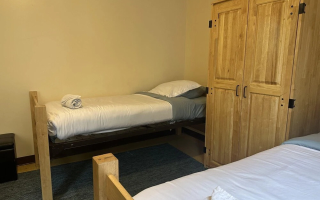 photo 3 of 2bedroom 2bathroom Apt Downtown Walk Anywhere