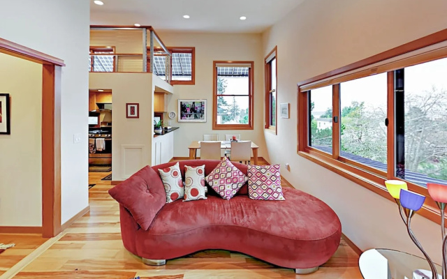 photo 2 of 2br Eco-apartment W/ Private Balcony 2 Bedroom Apts