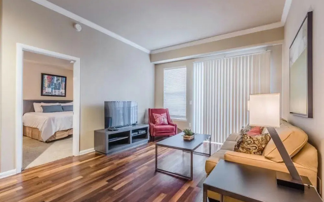 photo 5 of 2BR Executive