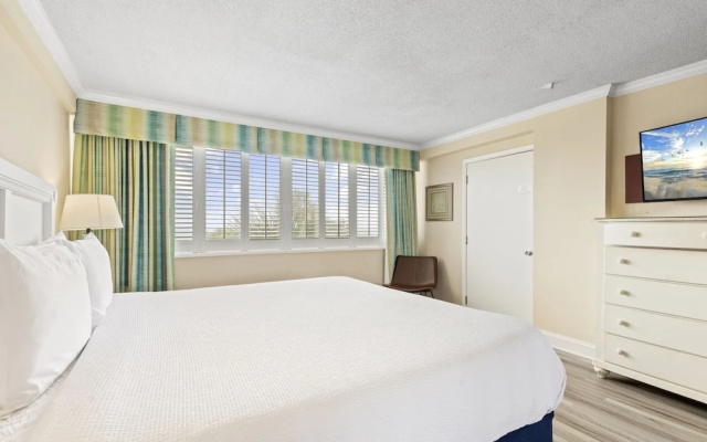 photo 4 of 2BR Ocean View Condo w Private Balcony