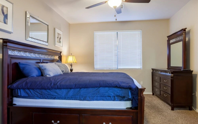 photo 3 of 2BR Plus Ocotillo Townhome, Heated Pool, Spa, Gym