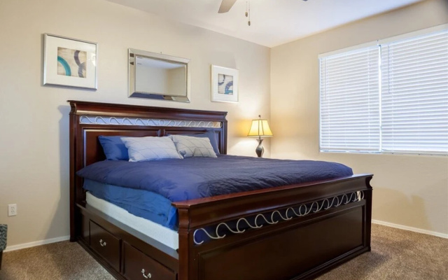 photo 5 of 2BR Plus Ocotillo Townhome, Heated Pool, Spa, Gym