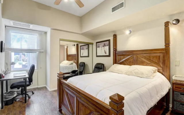 photo 3 of 2BR Scottsdale Kierland Unit