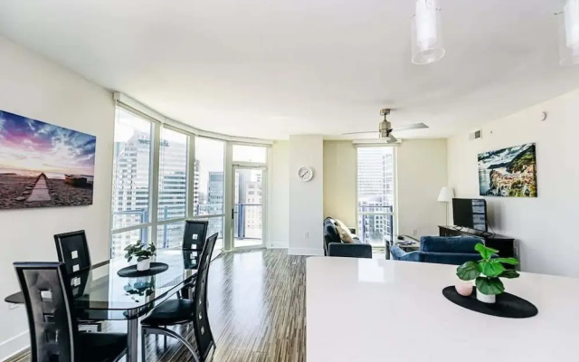 photo 4 of 2br Uptown Charlotte Furnished Apartments 2 Bedroom Apts by RedAwning