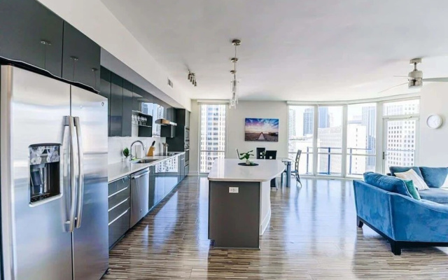 photo 5 of 2br Uptown Charlotte Furnished Apartments 2 Bedroom Apts by RedAwning