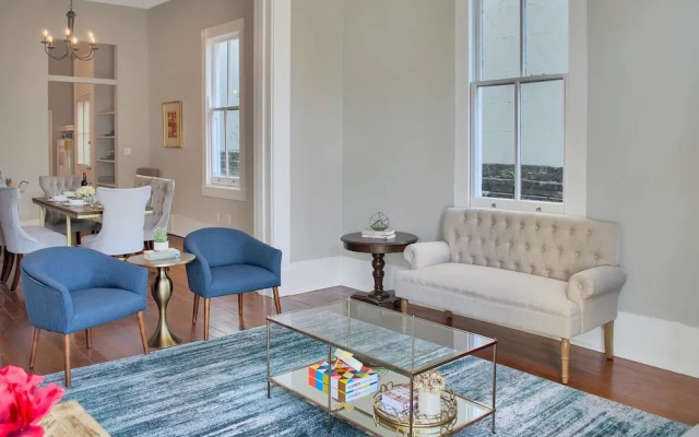 photo 5 of 2br/2ba Shotgun Home in Lower Garden by Domio