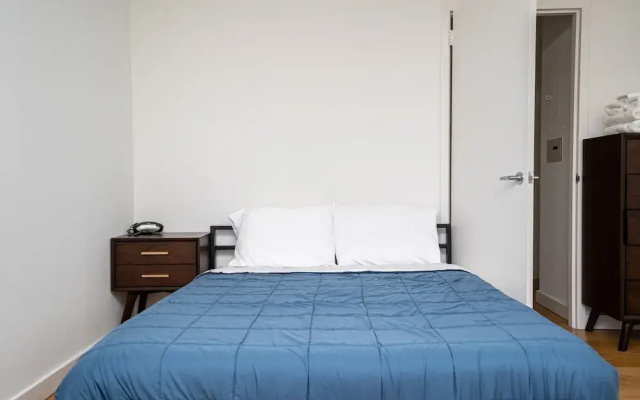 photo 5 of 2ND Ave Apartments 30 Day Rentals