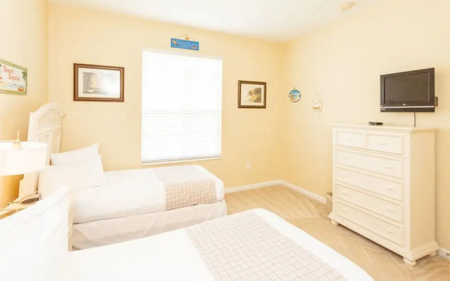 photo 5 of 3 Bed 2 Bath Premium l 1005
