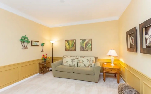photo 3 of 3 Bed 2 Bath Premium Lakeview l 1004