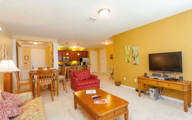 photo 4 of 3 Bed 2 Bath Premium Lakeview l 1004