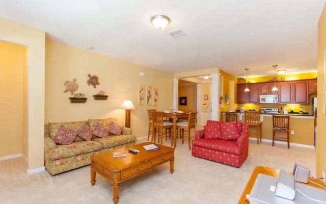 photo 5 of 3 Bed 2 Bath Premium Lakeview l 1004