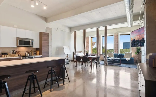 photo 5 of 3 Bedroom - Best Location, Pool, Gym & Parking