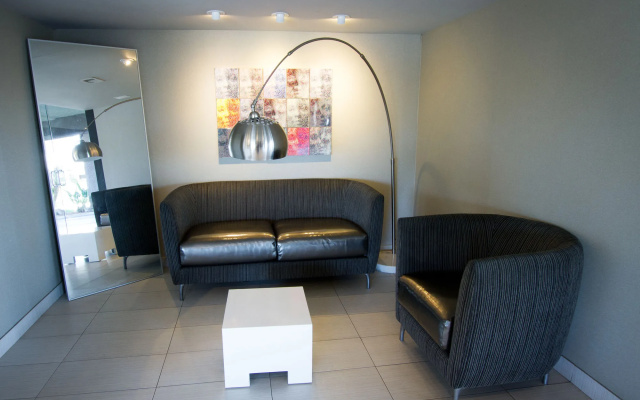 photo 2 of Scottsdale Parkview Hotel