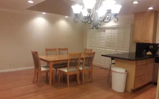 photo 3 of 3 Private Rooms Near Apple + Free Organic Breakfast