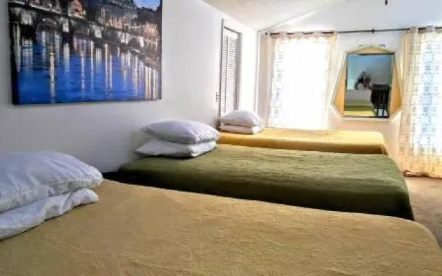 photo 5 of 3000 Sq Ft Beach And Bay Condo