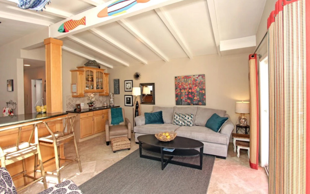 photo 4 of 301 32nd St A Jaca 2 Bedroom Duplex