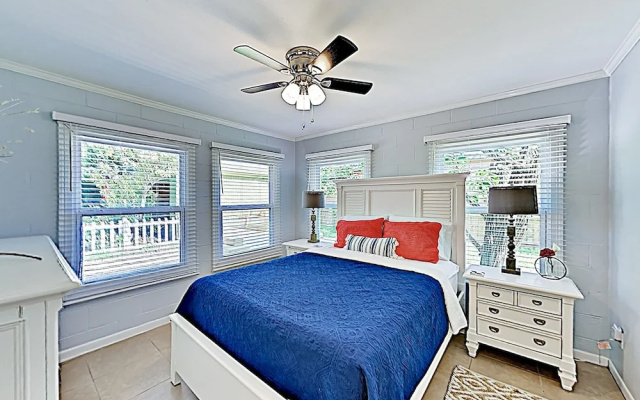 photo 5 of 302 Rockport - 3 Br Home