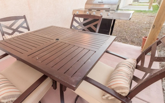 photo 2 of 303 La Paloma Place - Paradise Palace 2 Bedrooms 2 Bathrooms Home