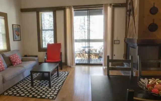 photo 4 of 3069 Aspen Grove