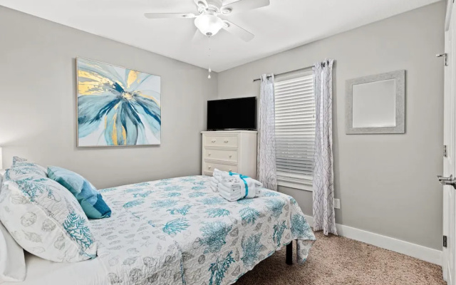 photo 5 of Family Friendly! 3bd, 2BA Home! Close to Beach! HOT Tub!