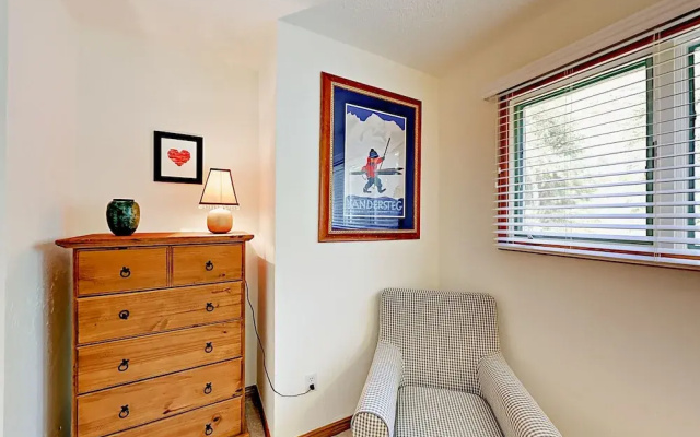 photo 2 of 3073 Bellflower Drive Condo Unit 2