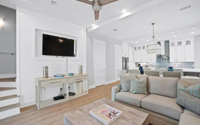 photo 4 of 30A Beach House - Turquoise Tides