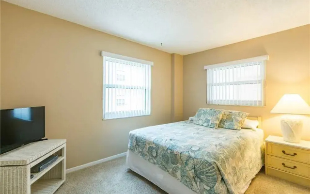 photo 5 of #312 Beach Place s - 3 Br condo by RedAwning