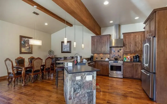 photo 2 of 312 Shores Lane by Summit County Mountain Retreats