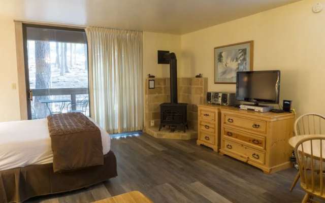 photo 3 of 3159 Aspen Grove