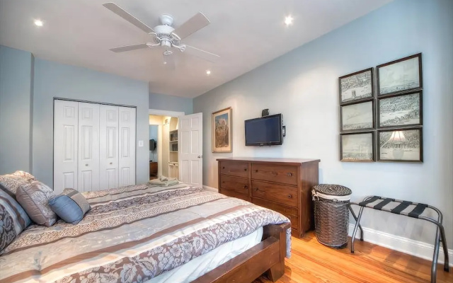 photo 3 of 324 Northeast Townhome #1020 - 3 Br Townhouse