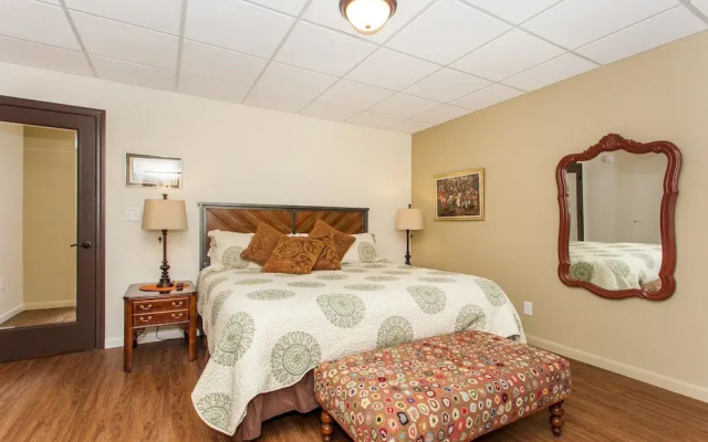 photo 3 of 332 Bull Creek Road Home 2 Bedrooms 2 Bathrooms Home