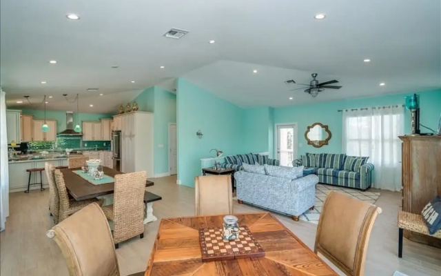 photo 2 of 343 Gulf Blvd - 4Br Home
