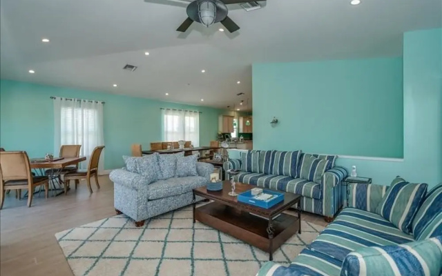 photo 3 of 343 Gulf Blvd - 4Br Home
