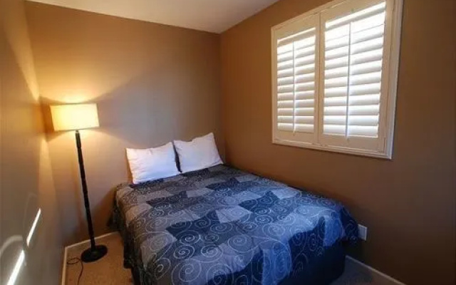 photo 2 of 3509 Seashore AB 68196 by RedAwning