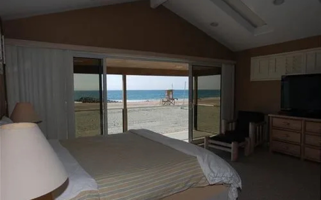 photo 3 of 3509 Seashore AB 68196 by RedAwning