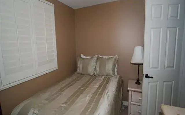 photo 5 of 3509 Seashore AB 68196 by RedAwning