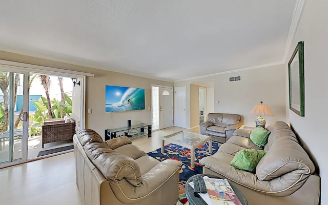 photo 2 of 3600seas 2 Bedroom Duplex